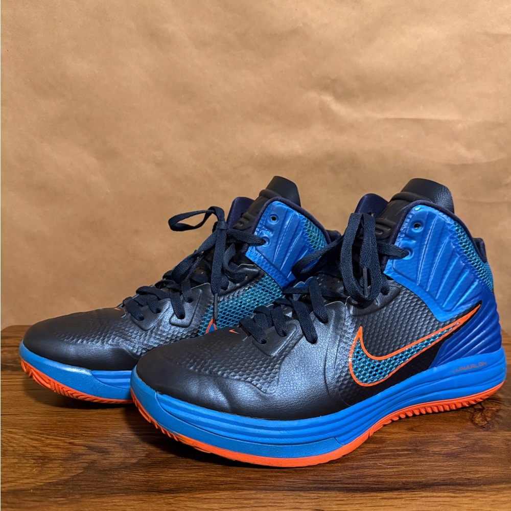 2011 Nike Lunar Hypergamer Basketball Shoes - Men’s size 10